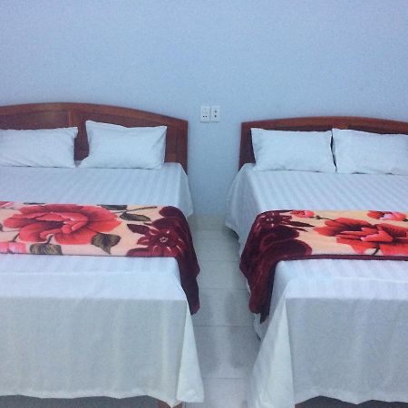 Hotel Y Bon Phan Thiết Esterno foto