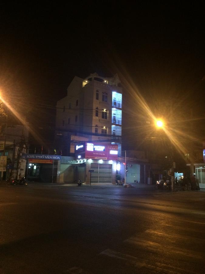 Hotel Y Bon Phan Thiết Esterno foto